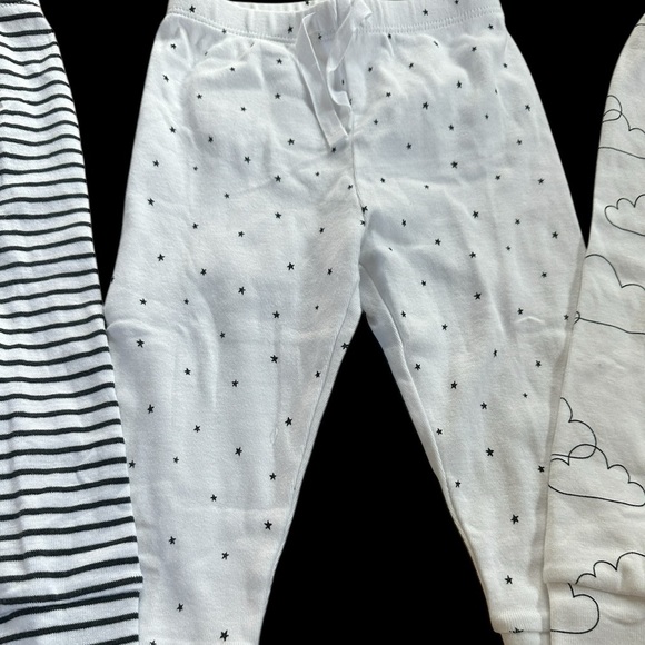 3 pack of Gap cotton pants, front tie, all new, 2 white, 1 navy stripe, 12-18 M - Picture 5 of 6